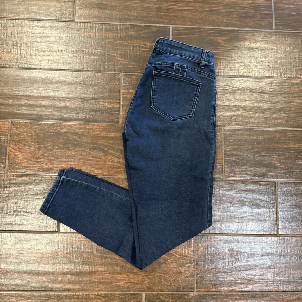 The Style Between Us Juniors Dark Wash Jeans Size 11